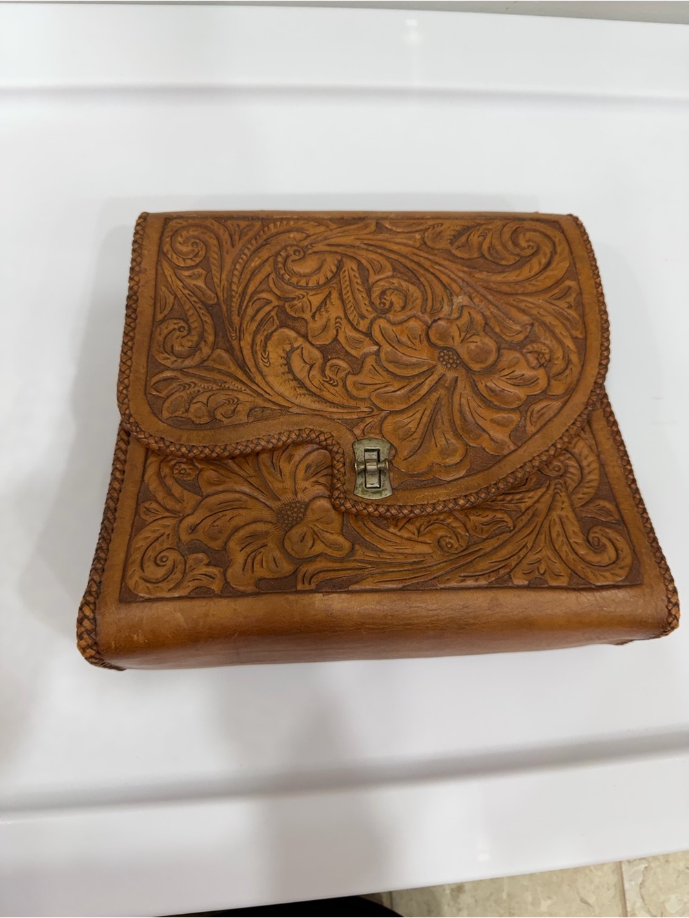 Hand-Tooled Floral Leather Crossbody Bag - Tan Vintage